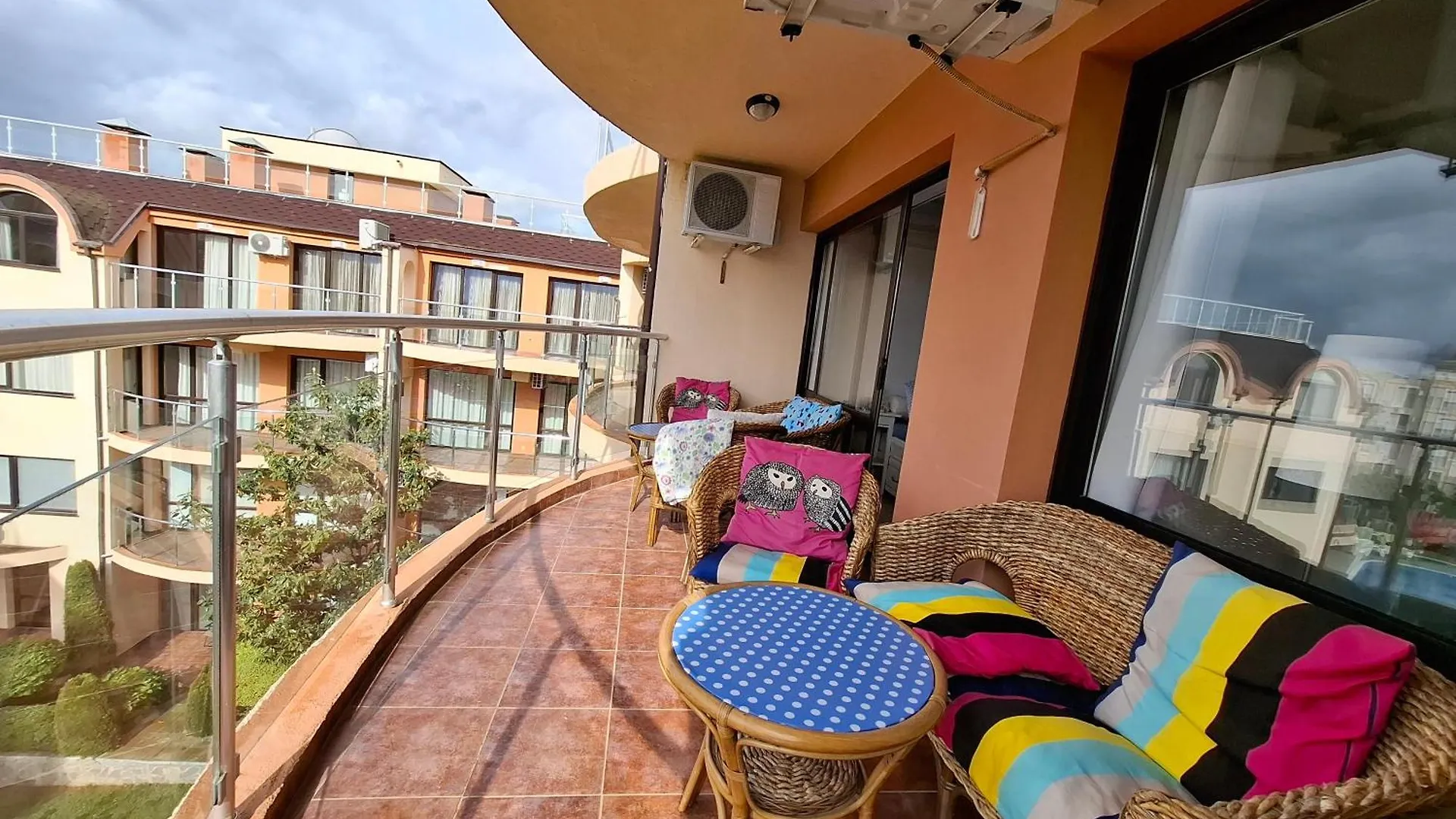 Magnolia Apartments Ravda
