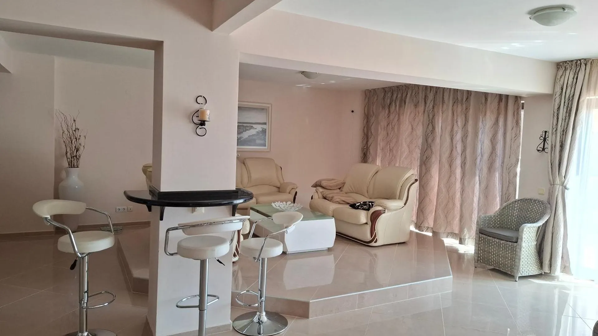 Magnolia Apartments Ravda